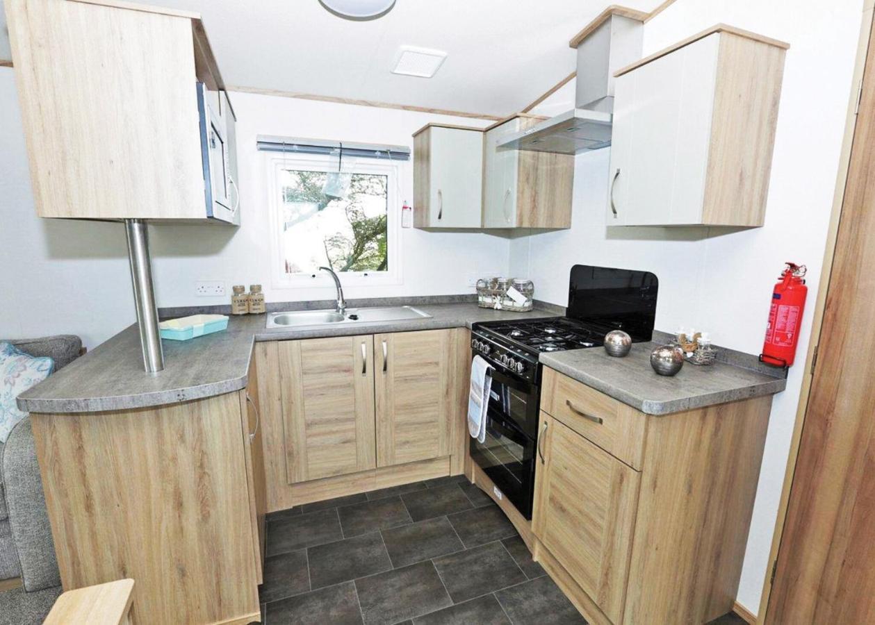 Barmouth Bay Holiday Park Llanddwywe Екстер'єр фото